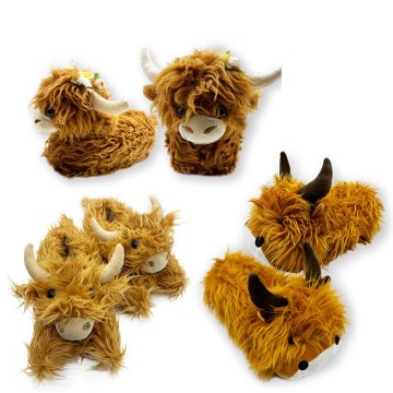Highland Cow Plush Slippers
