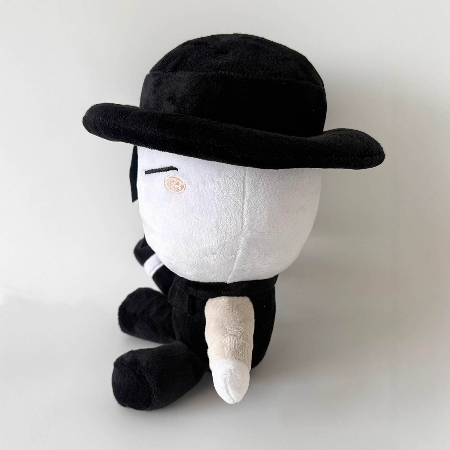 Artful roblox plush (4).jpg