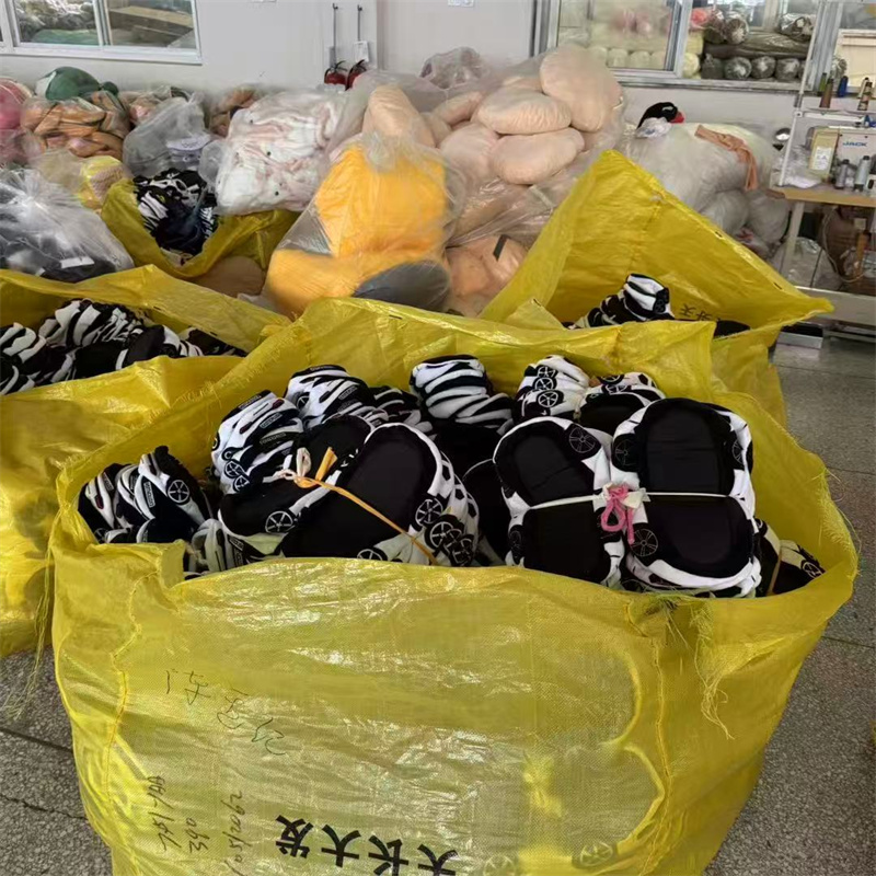 Plush Toys in production (2)