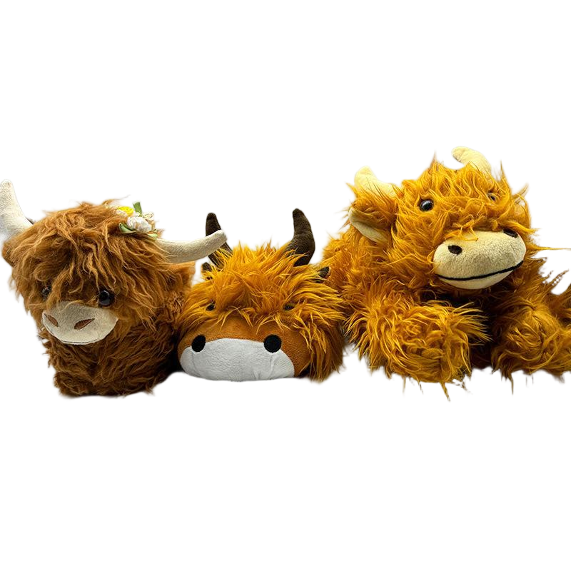 Highland Cow Slippers.png